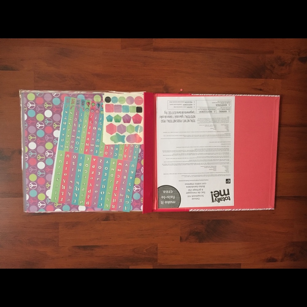 NEW SCRAPBOOK KIT! ❤️ - Picture 2 of 4